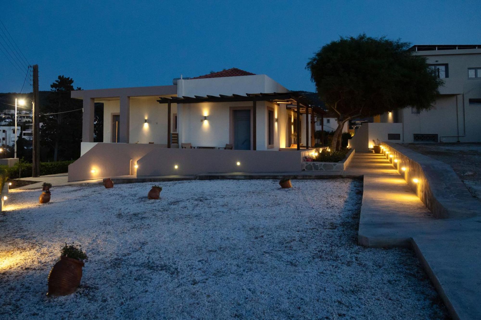 Oinoni'S Home - Xanthipi Studio Souvala Exterior foto